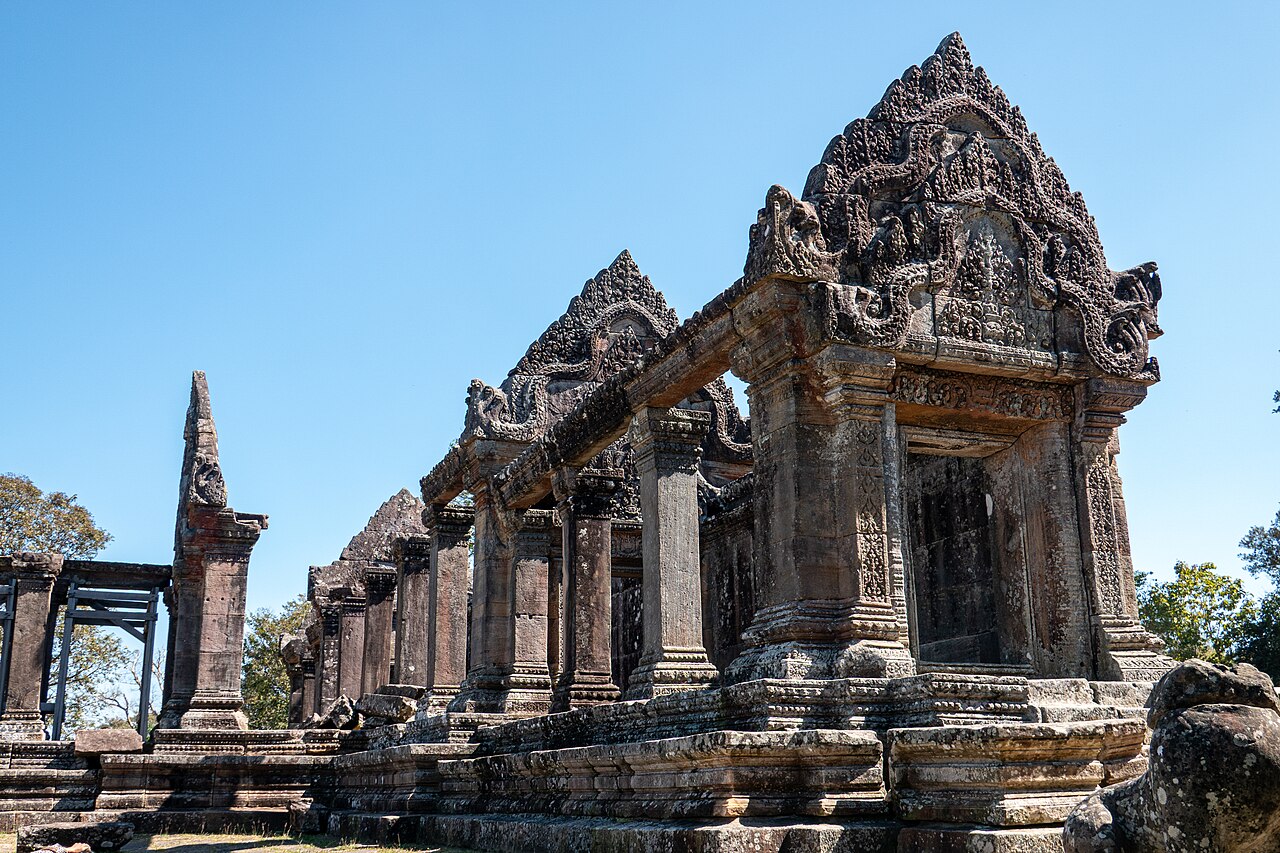 プレアヴィヒア寺院