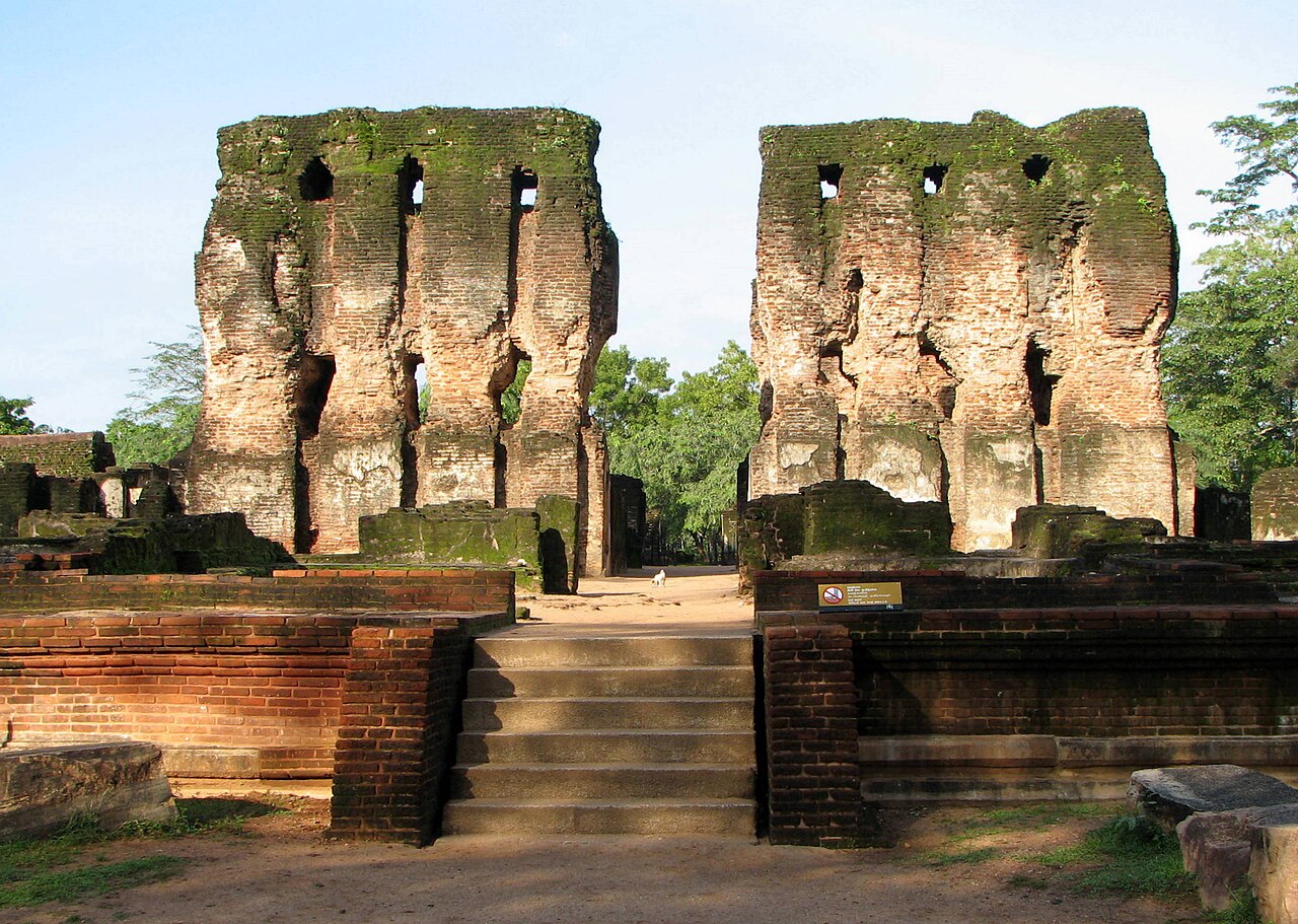 古代都市ポロンナルワ